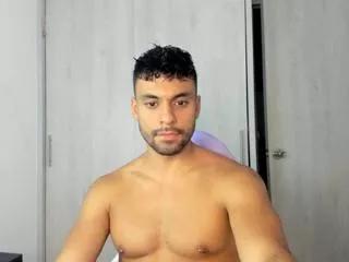 ryan_camerons on Flirt4Free 