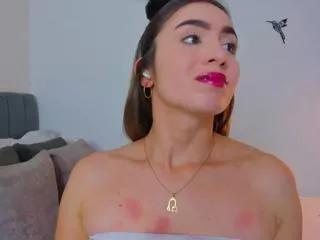 sarah_roux on Flirt4Free 