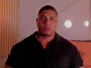 simeone_pannda on Flirt4Free 