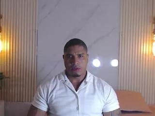 simeone_pannda on Flirt4Free 