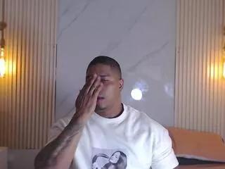 simeone_pannda on Flirt4Free 