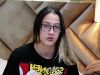 sophia_loreen on Flirt4Free 