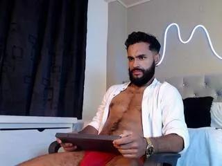 thaiel_foster on Flirt4Free 