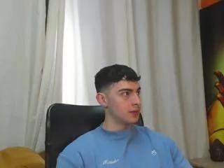thom_roger on Flirt4Free 
