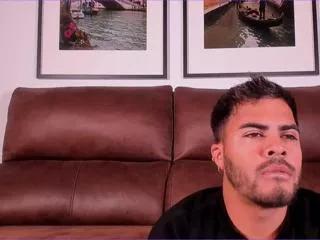 tino_clandestino_diagonal_tom on Flirt4Free