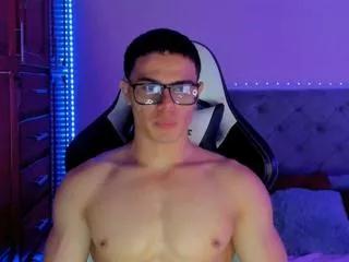 travis_lewis on Flirt4Free 