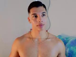 troye_williams on Flirt4Free 