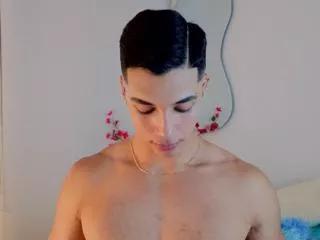 troye_williams on Flirt4Free 