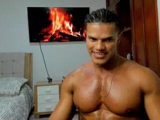 tyga_fit on Flirt4Free 