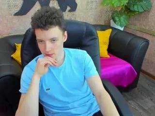 tyler_hens on Flirt4Free 