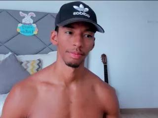tylor_jess on Flirt4Free 