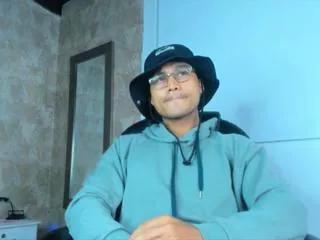 val_halla on Flirt4Free 