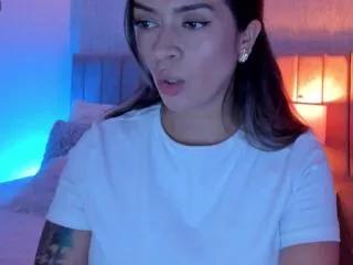 victoria_romano on Flirt4Free 