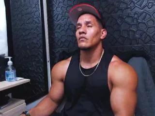 viktor_herrera on Flirt4Free 