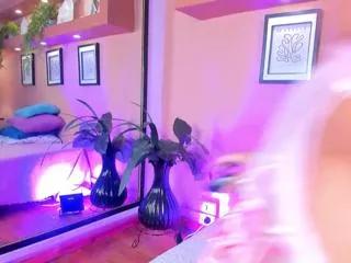 violetta_milleer on Flirt4Free 