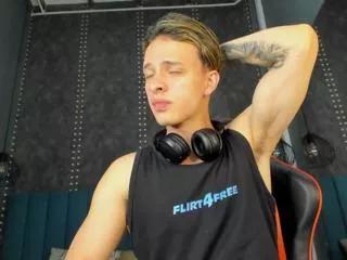 walker_brown on Flirt4Free 