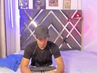 wesley_walt on Flirt4Free 