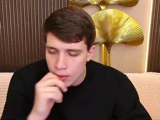 Offline willy_morris on Flirt4Free