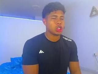 xavier_bryant on Flirt4Free 