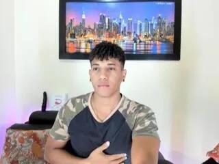 yoxi_martinez on Flirt4Free