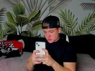 zeke_carter on Flirt4Free 