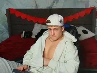 zeke_carter on Flirt4Free 