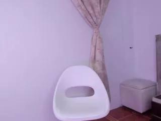 zyra_lyn on Flirt4Free 