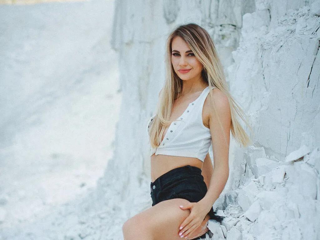 HannaMo on LiveJasmin