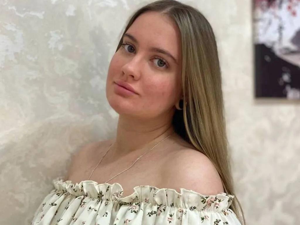 MilaCarters on LiveJasmin