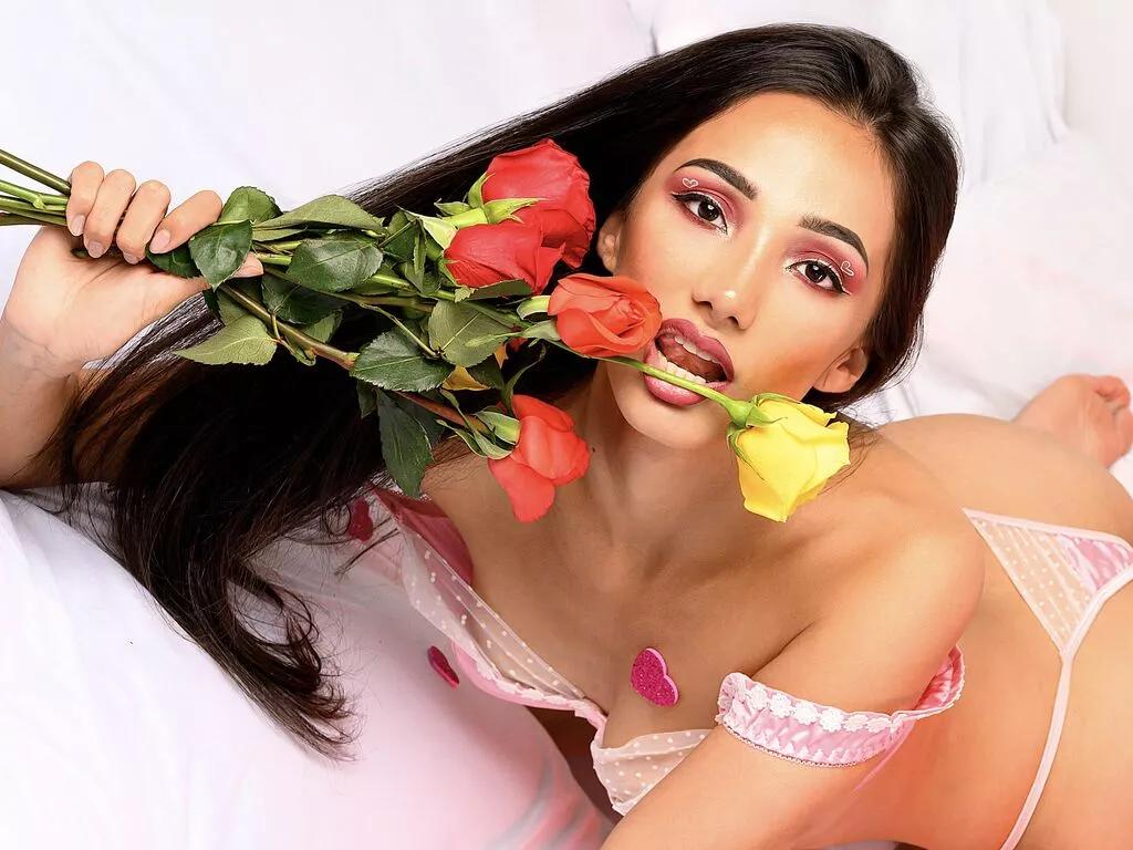 SarahThomsoon on LiveJasmin 