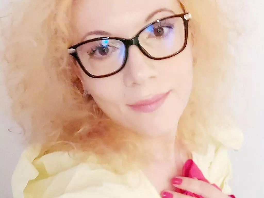 ScarlettJourney on LiveJasmin
