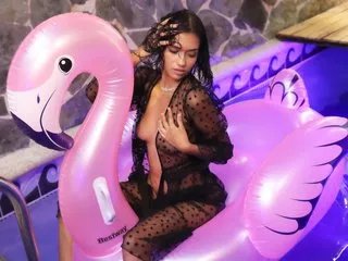 AlanahGreyGB on Streamate 