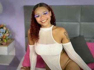 AlanyNova on Streamate