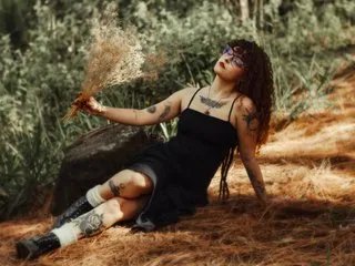 Offline Andrea_19 on Streamate