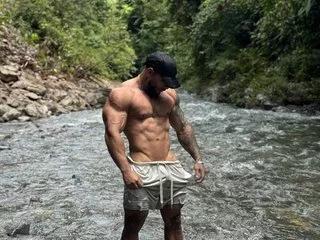 AndrewwJhonsonn on Streamate 