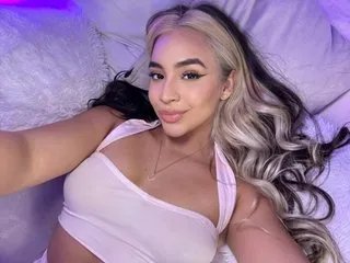 Freechat AuraSousa on Streamate