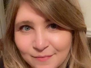 Offline AvaBlake18 on Streamate