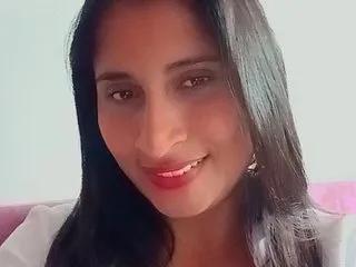 CarolinaNavas33 on Streamate