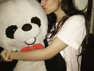 Offline cuteira on Streamate