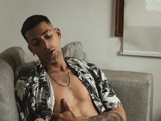 DrakeNeuman on Streamate