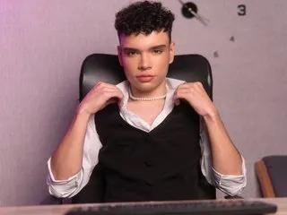DylanThomsonn on Streamate