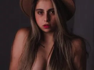 Offline EvangelineMiller on Streamate