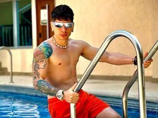 Filoufitt on Streamate