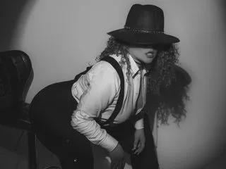 Offline IsadiaRousso on Streamate