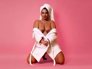 Offline JennifferGrey on Streamate