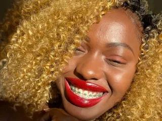 joharixox on Streamate 
