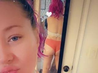 JuicyLenaBabyy on Streamate