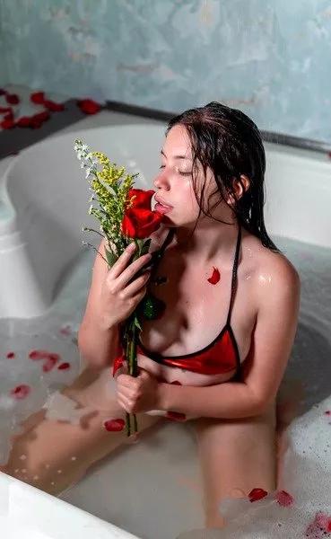 Kattysnow on Streamate 