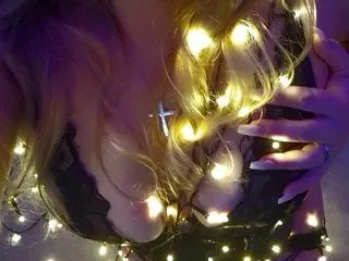 Offline LadybirdXoX on Streamate