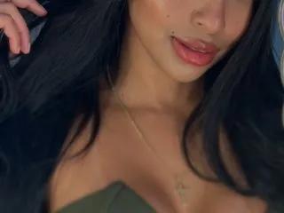 LATINA_BIG_CLITXXX on Streamate